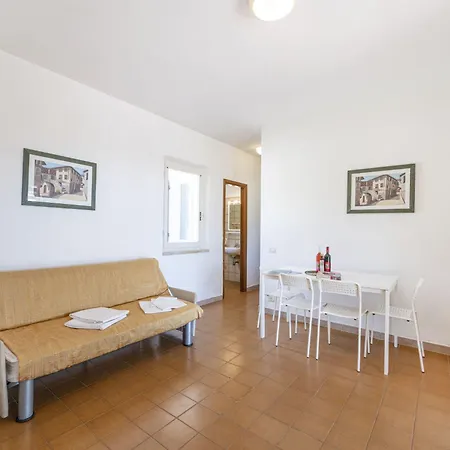 Elbamar Lacona Ii By Interhome