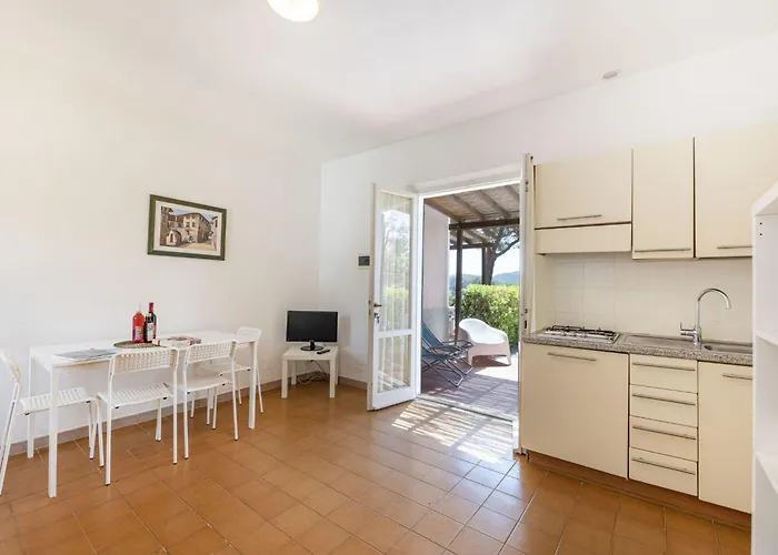 Elbamar Lacona Ii By Interhome דירה קאפוליברי